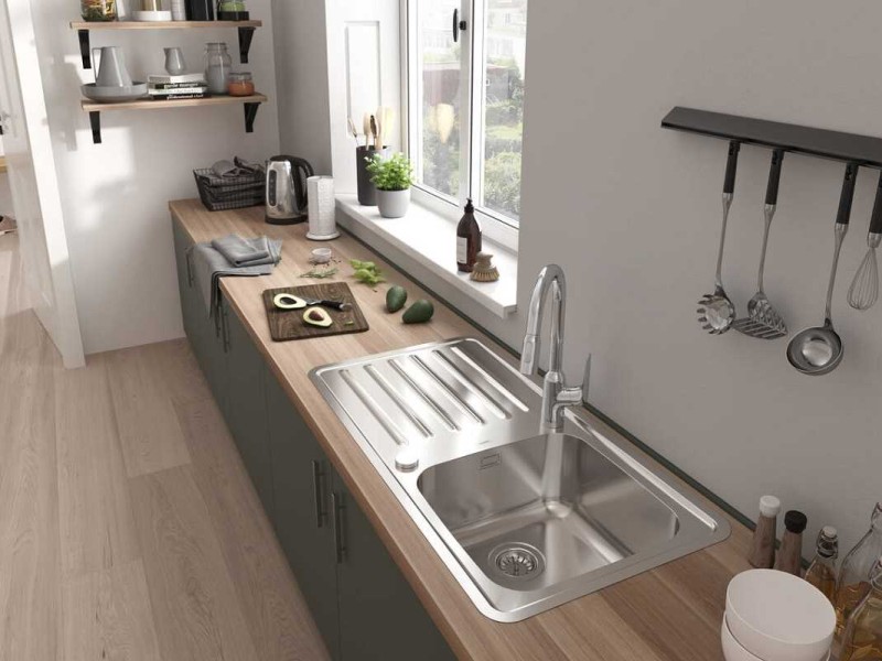 Смеситель Hansgrohe Focus M42 для кухонной мойки с выдвижным изливом, хром глянцевый, 71800000