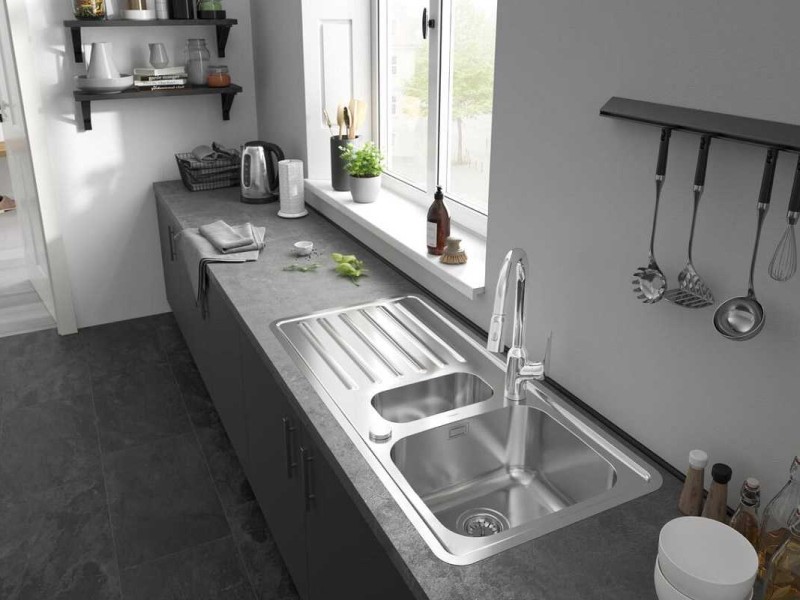 Смеситель Hansgrohe Focus M42 для кухонной мойки с выдвижным изливом, хром глянцевый, 71800000