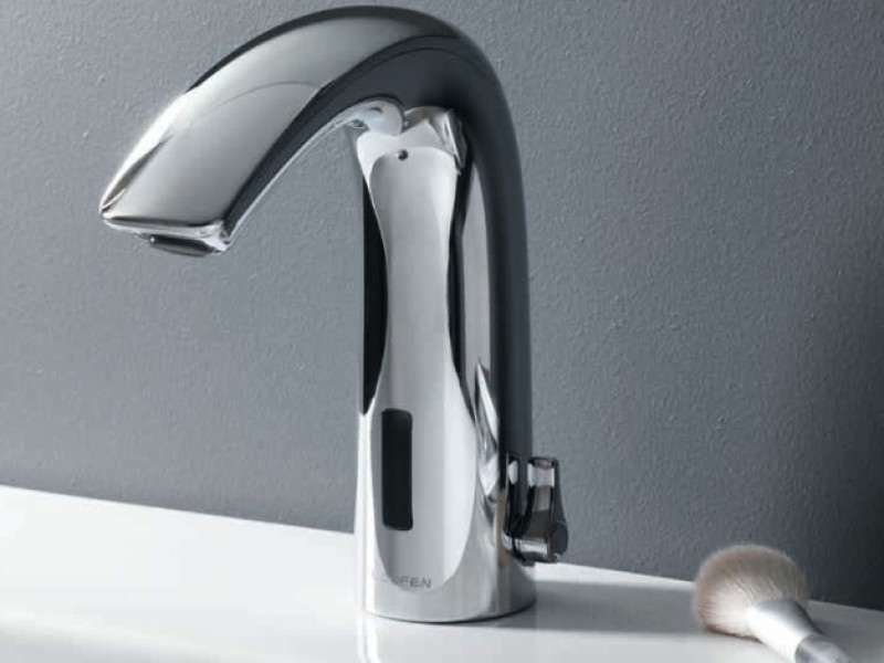 Смеситель Laufen CurveTronic 3.1470.2.404.322.1 для раковины, сенсорный
